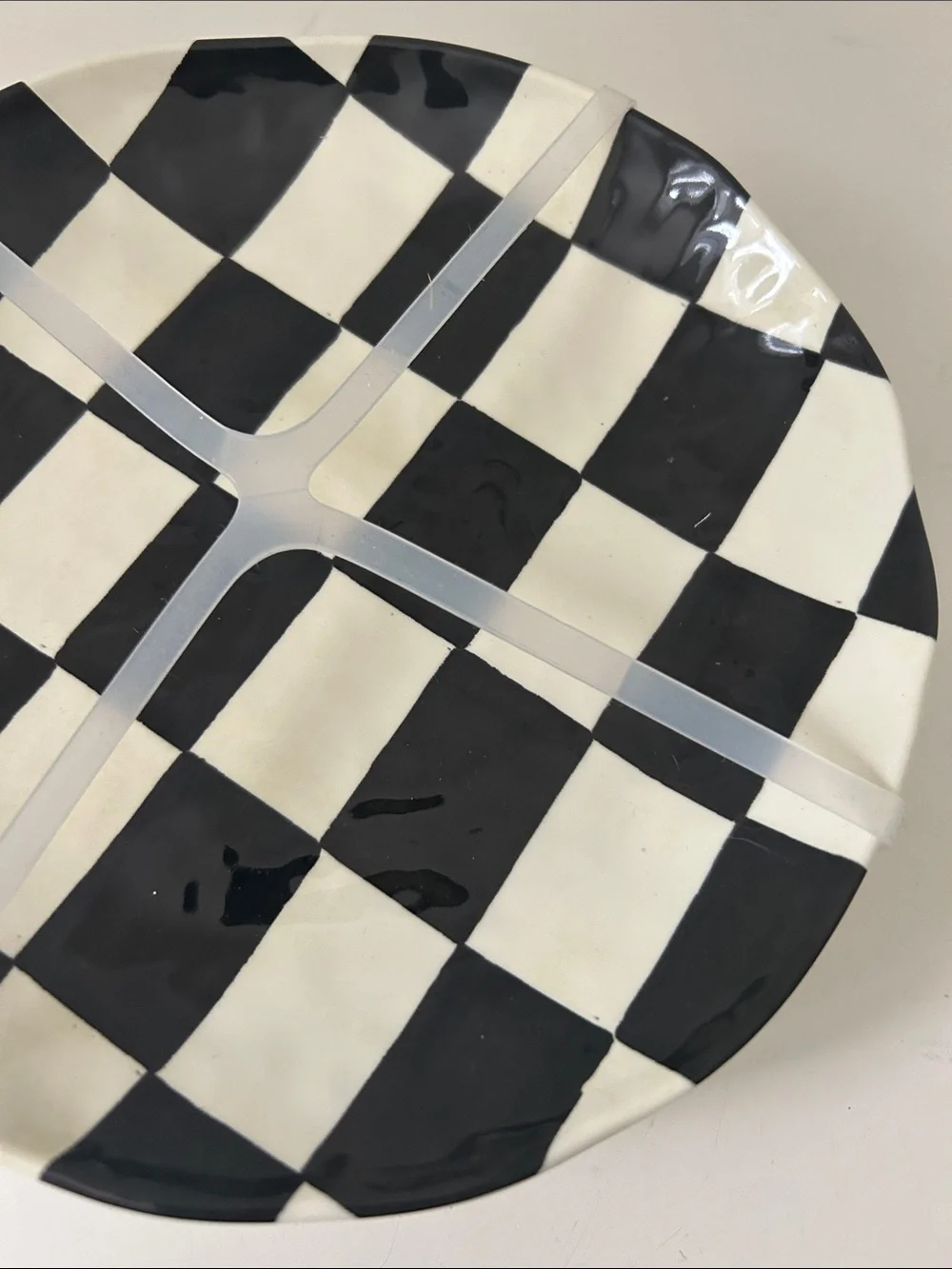 Set of 4 Black and White Checkered Melamine Mini Dessert & Appetizer Plates NEW - Picture 5 of 7